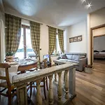 Maison *