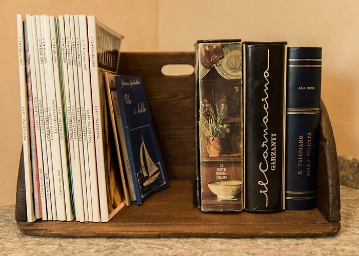 Maison * أَويستا