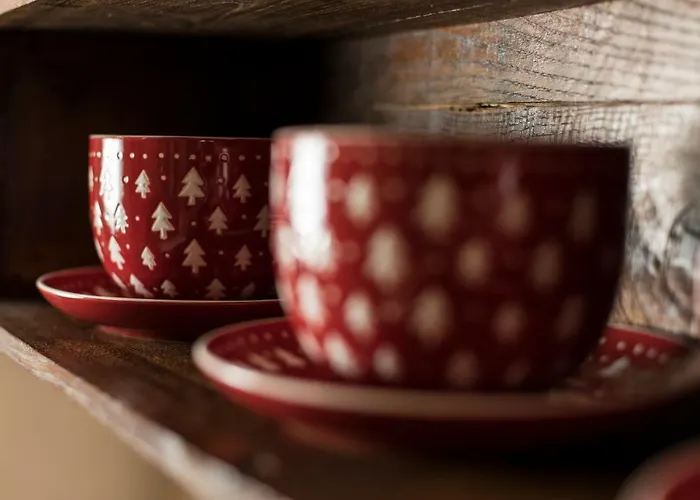 Maison أَويستا